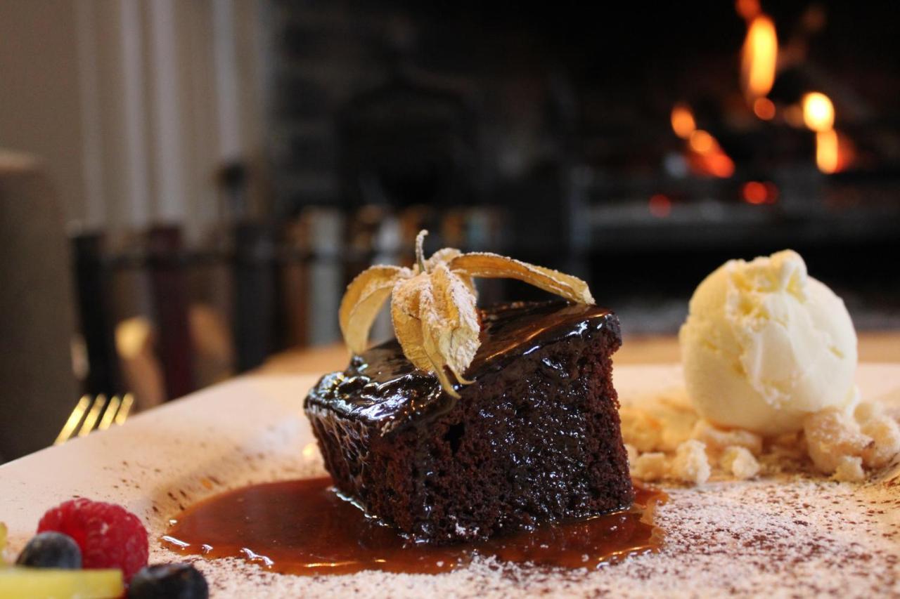 Hotel Monkey Brewhouse Lymington Esterno foto