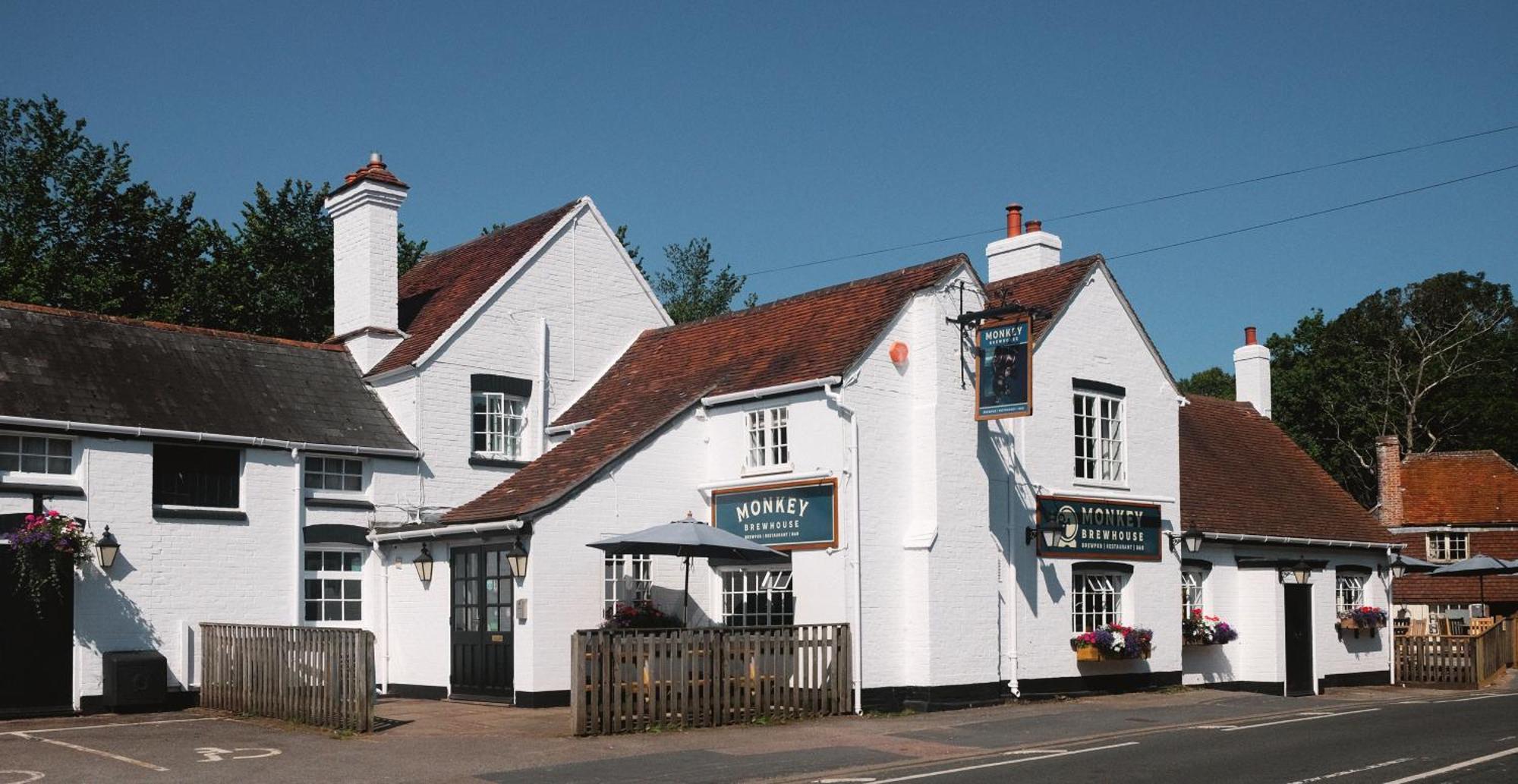 Hotel Monkey Brewhouse Lymington Esterno foto