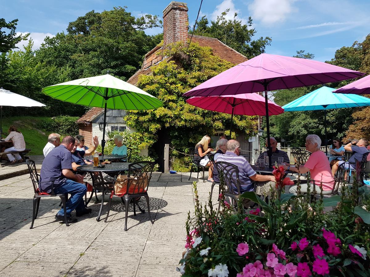 Hotel Monkey Brewhouse Lymington Esterno foto