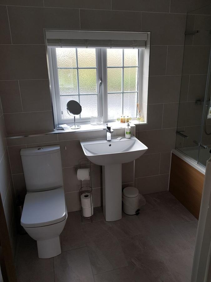 Hotel Monkey Brewhouse Lymington Esterno foto